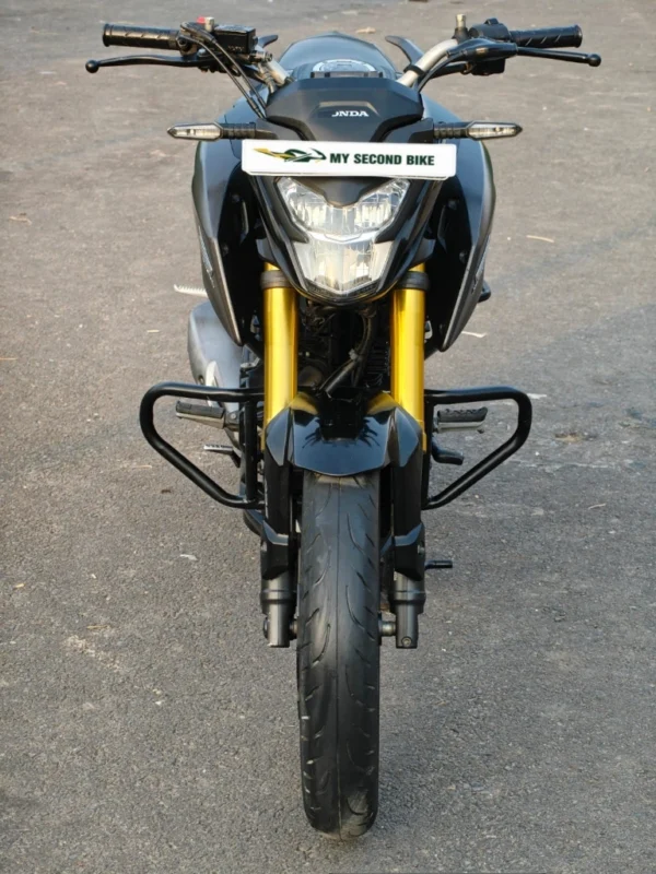 Honda Hornet 2.0 2020