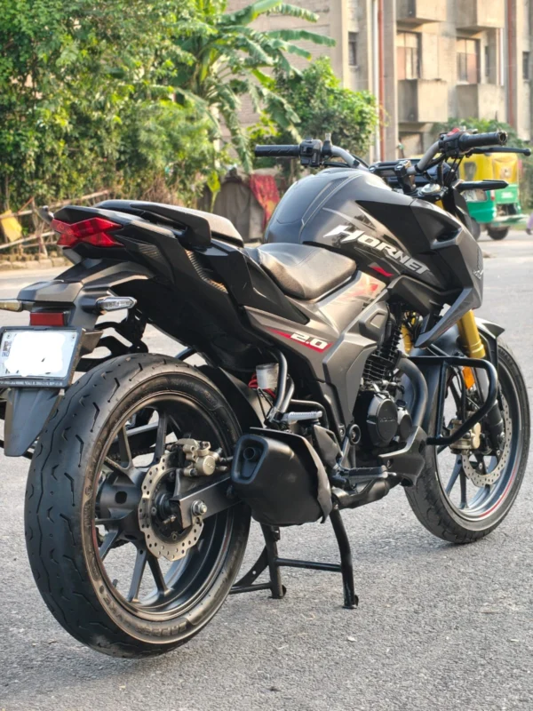 Honda Hornet 2.0 2020