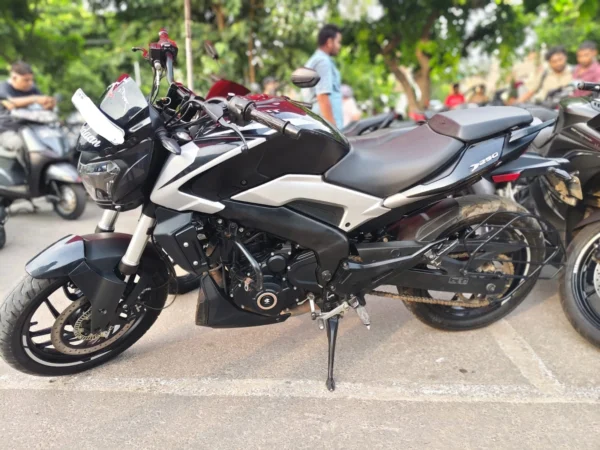 Bajaj Dominor 250 2023