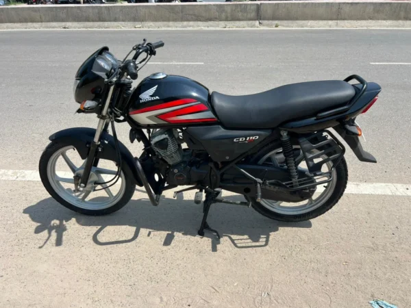 Honda CD 110 2016