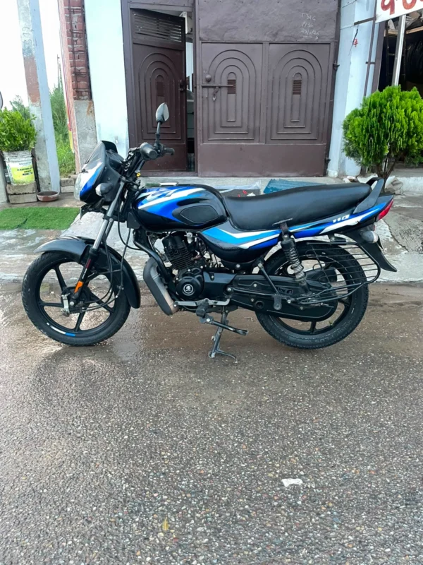 Bajaj CT 2021