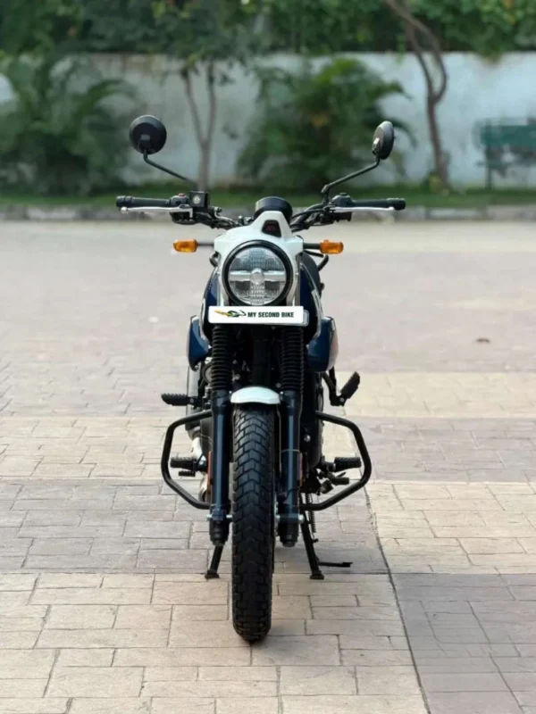 Royal Enfield Scram 440 2025