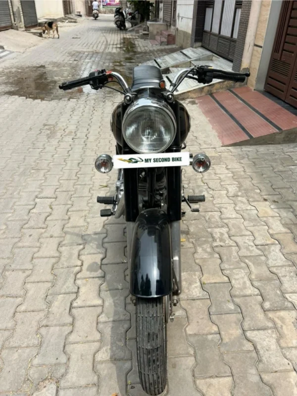Royal Enfield Standard Bullet 2019