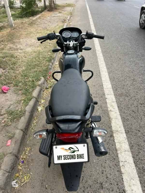 Bajaj Platina 2024