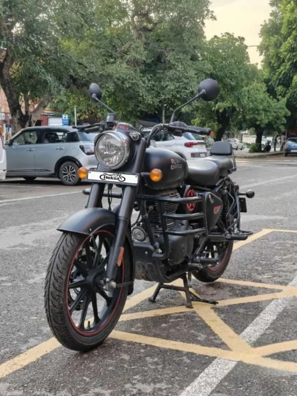 2023 Royal Enfield Classic 350 Dark Series