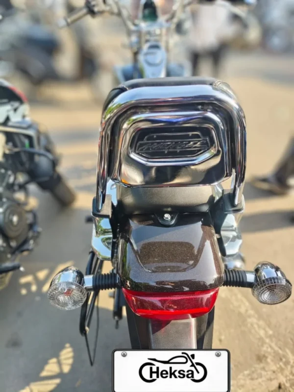 2026 Bajaj Avenger Cruise