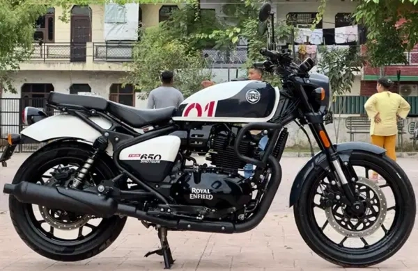 Royal Enfield Shotgun 650 2024