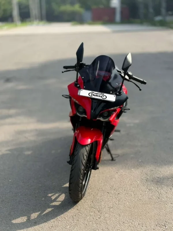2025 Bajaj Pulsar RS 200